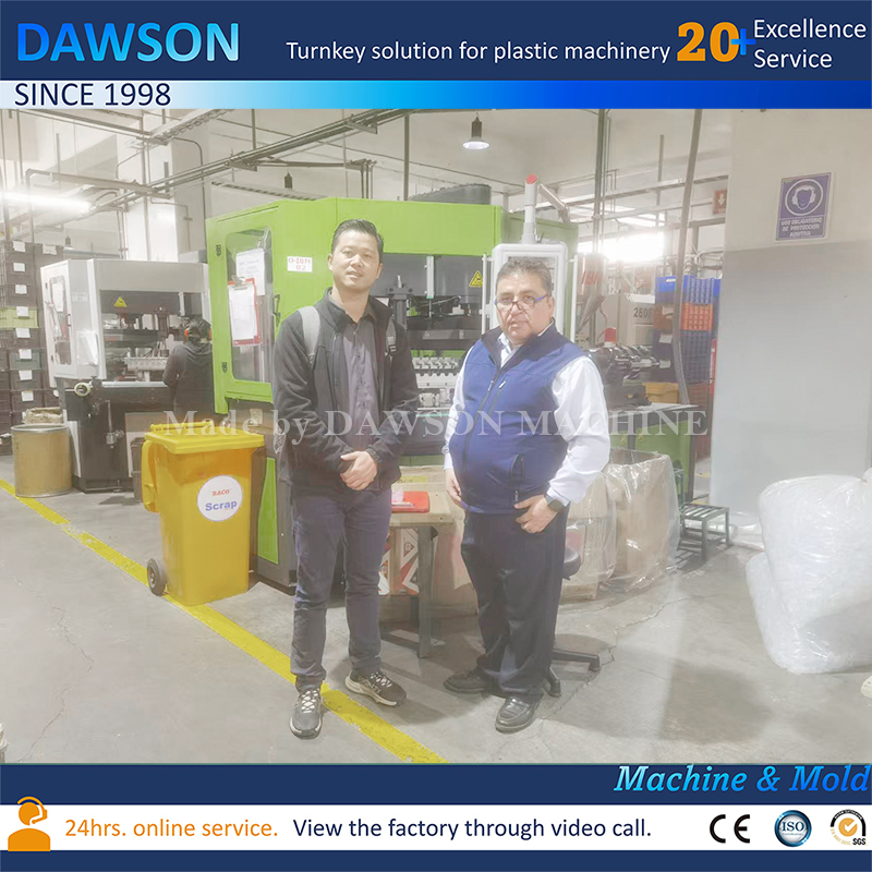 Энергосберегающие толстостенные банки для вазелина. Оборудование для литья под давлением с выдувом. Машины для литья под давлением с выдувом.