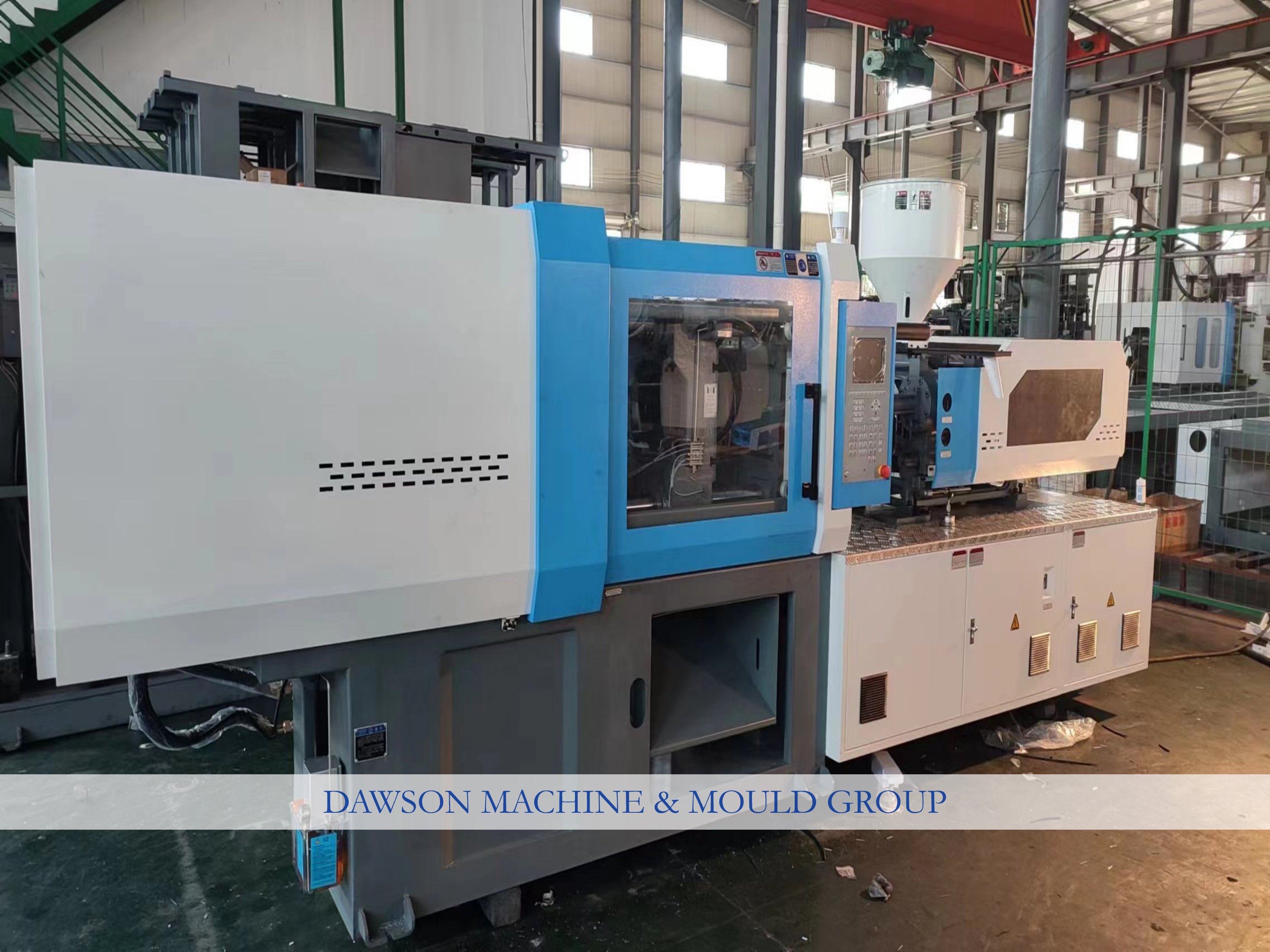 Инъекционные машины для формования: воплощение точной инженерии в пластиковом производстве